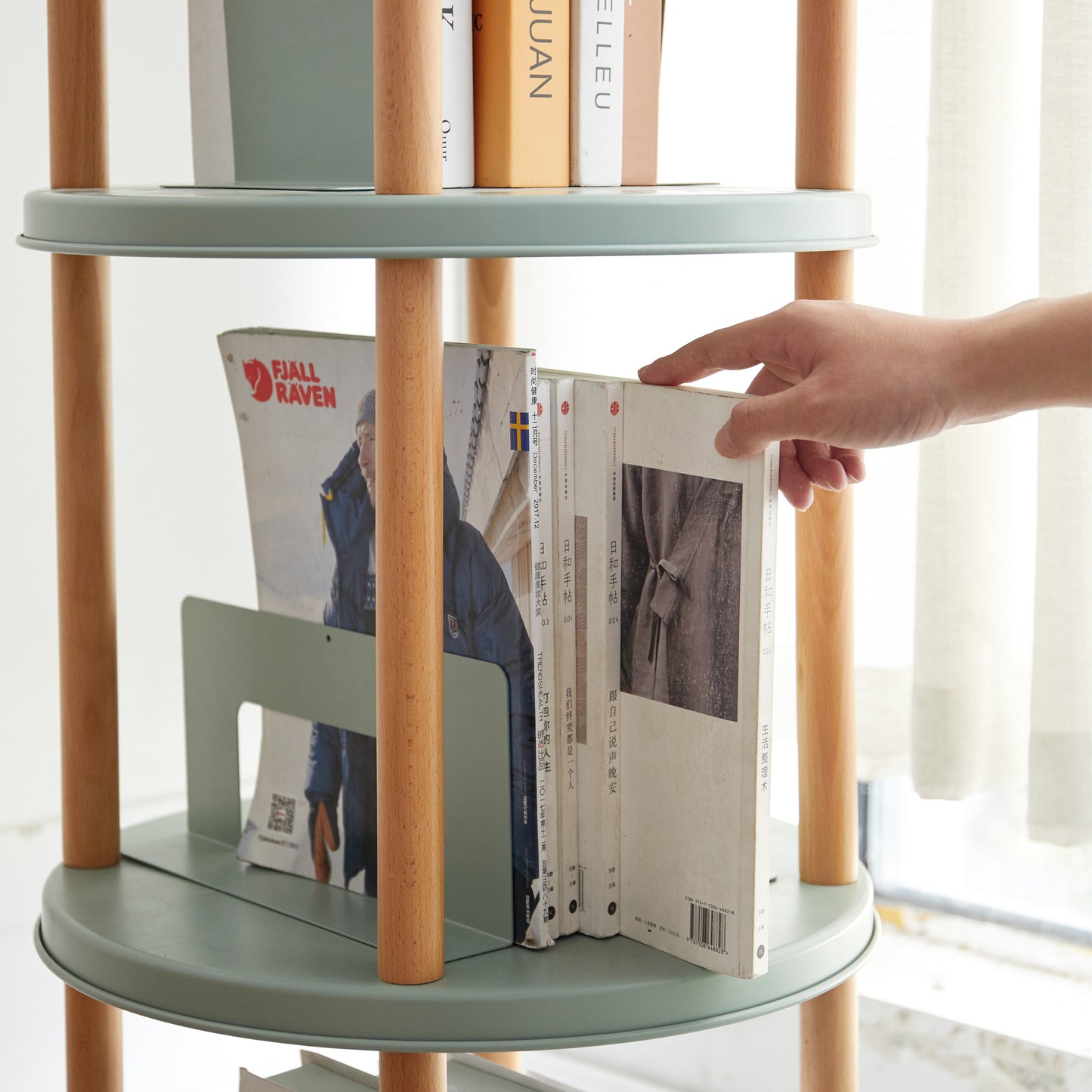 100% Solid Oak 360° Rotating Bookshelf